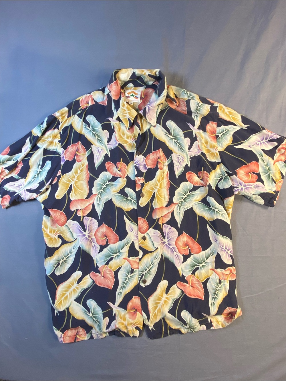 Vintage Pineapple Juice Men's Floral Navy Short-Sleeve Button-Down Shirt